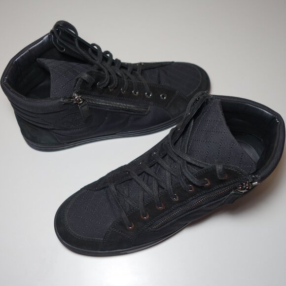 Chanel Toile Suede Calfskin Hi-Top Double Zip Sneakers Made In Italy, Size 11 - Picture 2 of 15